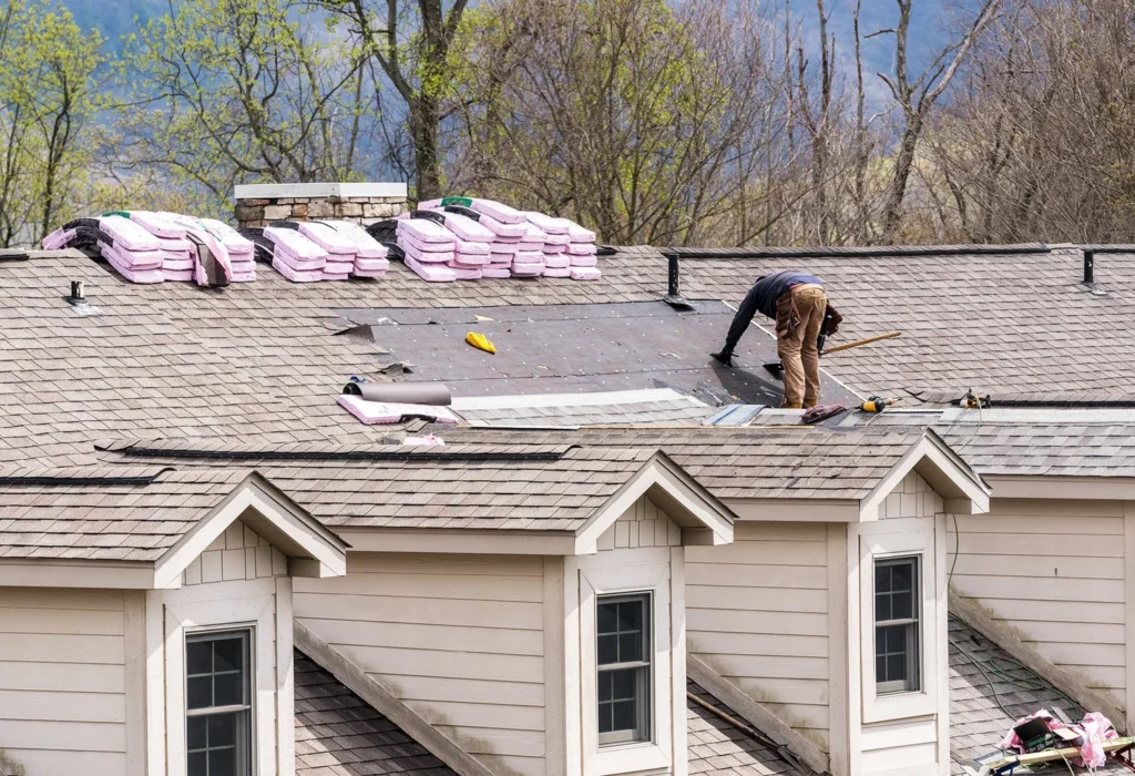 Transform Your Roof with GAF Excellence and Four Seasons Expertise